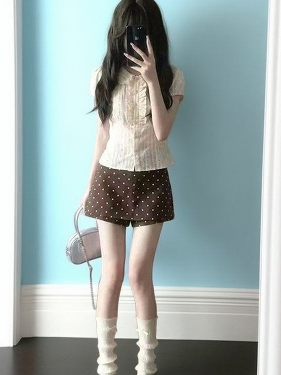 ชุดเสื้อและกระโปรงลายจุดสไตล์เ - Korean Lifestyle บทวิจารณ์และราคา
